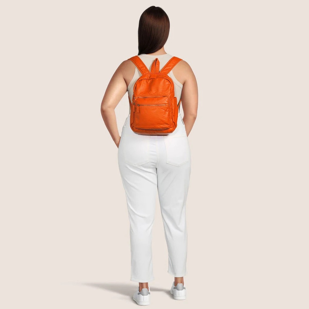 🎒NWT! Rose Pink Backpack - Picture 7 of 10